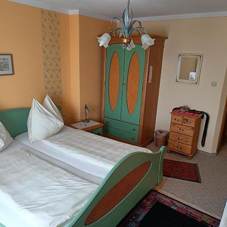 Haus Sundl - Privatzimmer Emmersdorf an der Donau Esterno foto