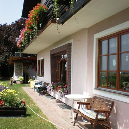Haus Sundl - Privatzimmer Emmersdorf an der Donau Esterno foto